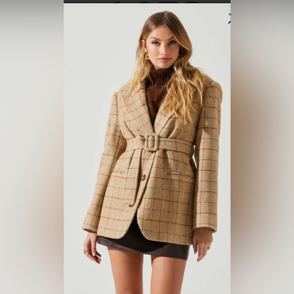 ASTR The Label Lottie Plaid Belted Blazer
